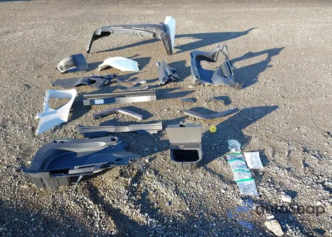 2019 Toyota Rav4 Hybrid Xle from USA, damaged, VIN JTMRWRFV1KD035638